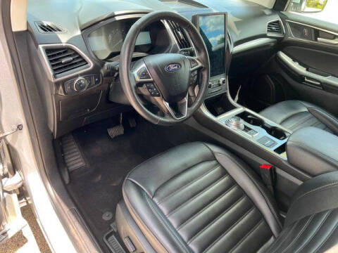 2022 Ford Edge