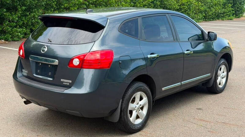 2013 Nissan Rogue S