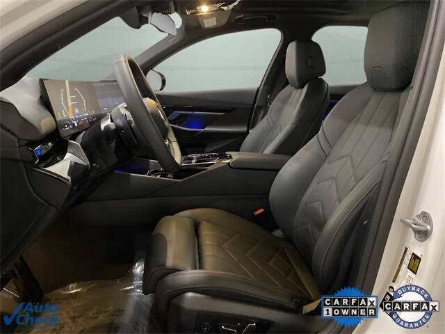 2025 BMW 5 Series 530i xDrive