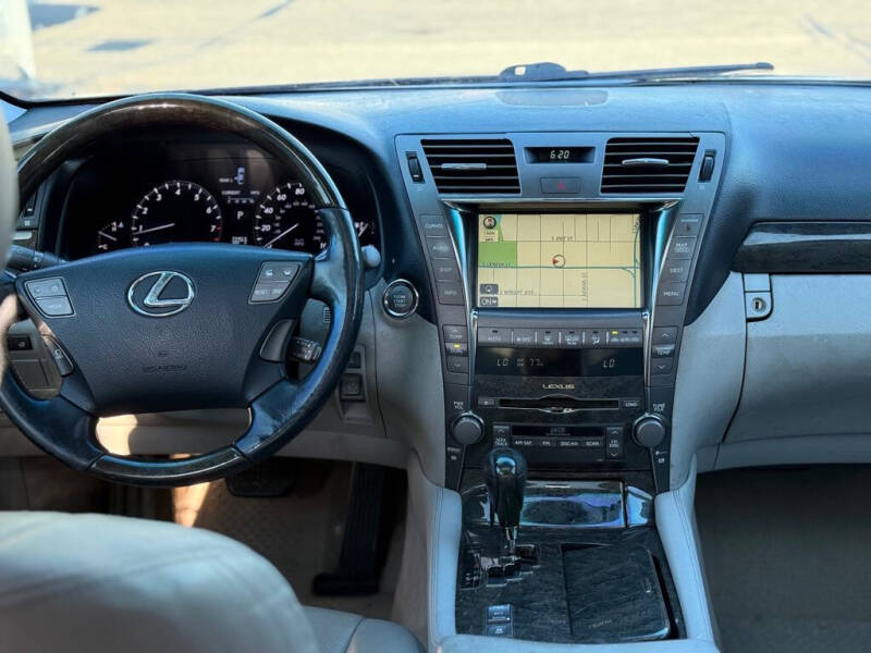 2007 Lexus LS 460
