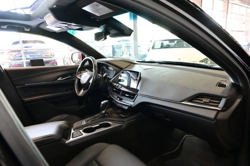 2024 Cadillac CT4 Premium Luxury