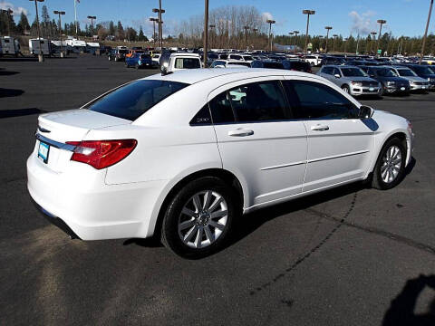 2011 Chrysler 200 Touring
