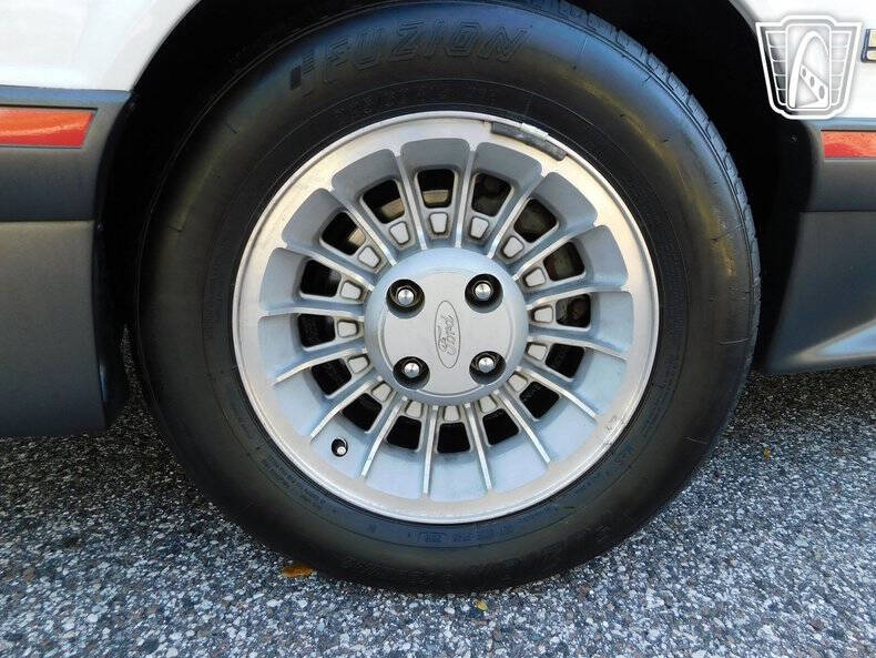 1987 Ford Mustang GT