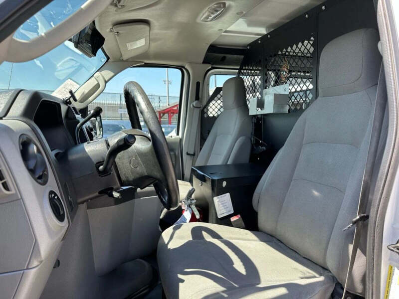 2013 Ford E-Series E-150