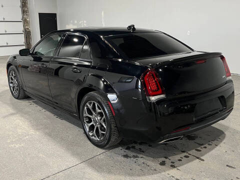 2017 Chrysler 300 S