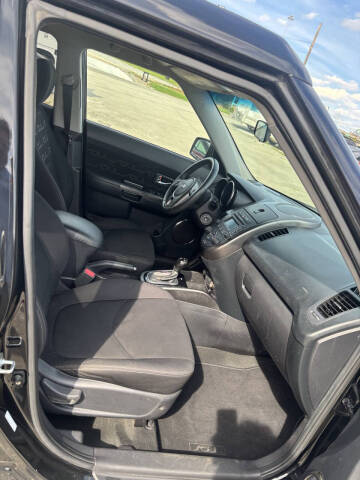 2012 Kia Soul +