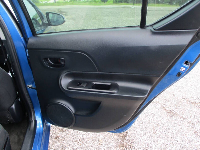 2015 Toyota Prius c Two