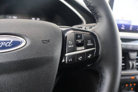 2022 Ford Escape Hybrid SE