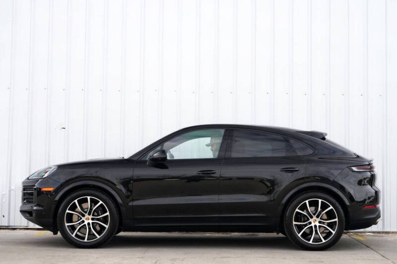 2024 Porsche Cayenne S Coupe