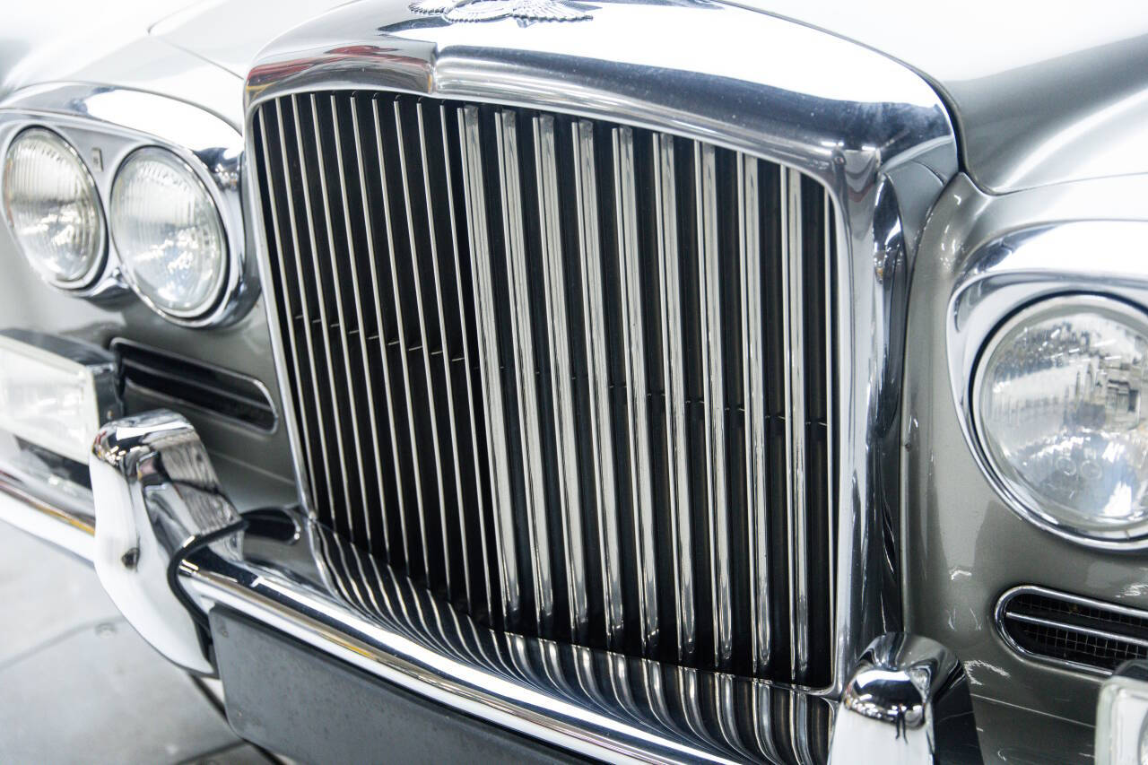 1967 Bentley T1 Saloon 34