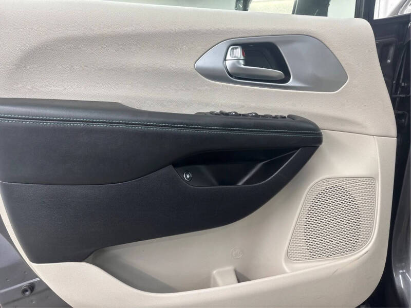 2020 Chrysler Pacifica Hybrid