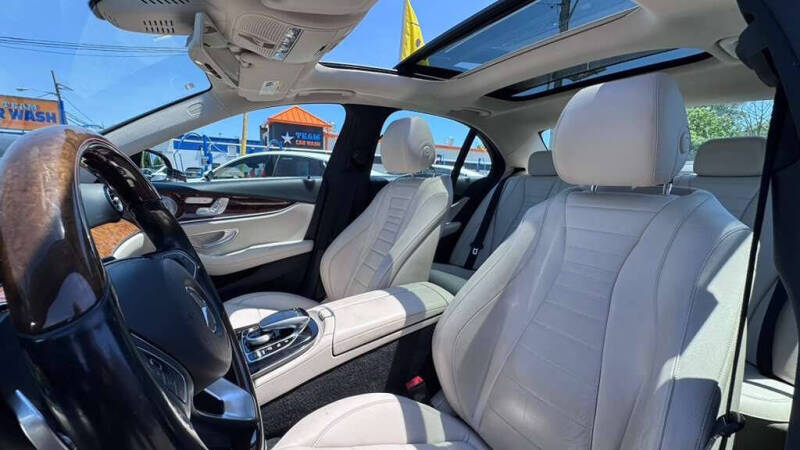 2017 Mercedes-Benz E-Class E 300 4MATIC