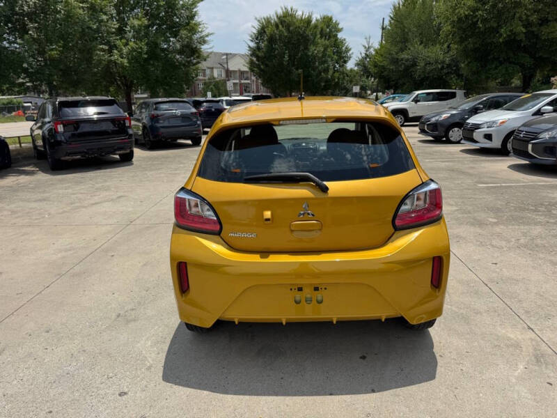 2024 Mitsubishi Mirage ES