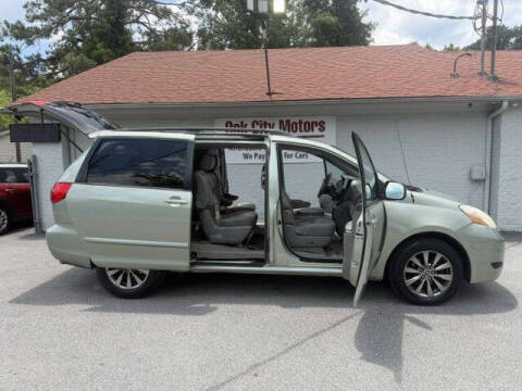 2008 Toyota Sienna