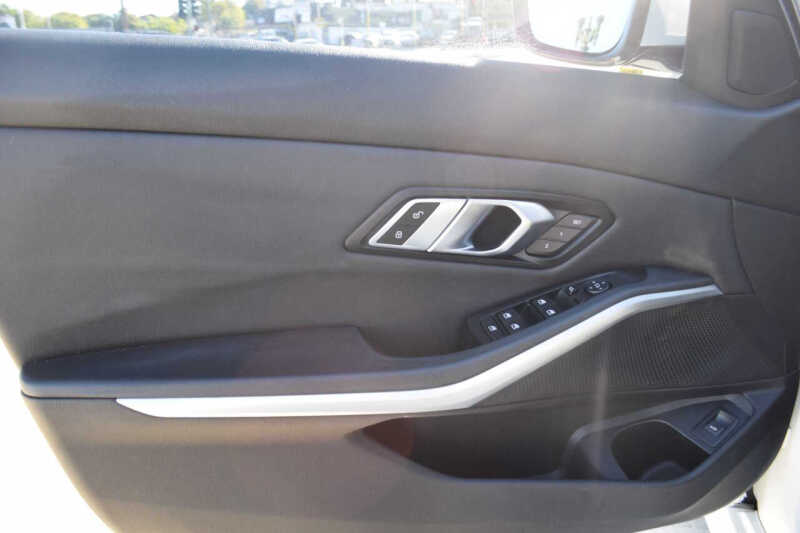 2020 BMW 3 Series 330i