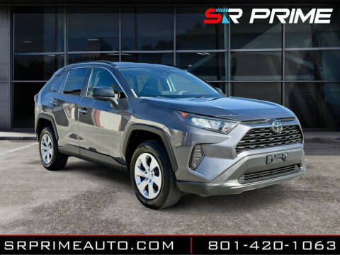 2020 Toyota RAV4 LE
