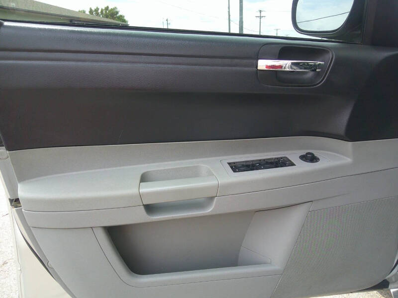 2006 Chrysler 300 Touring