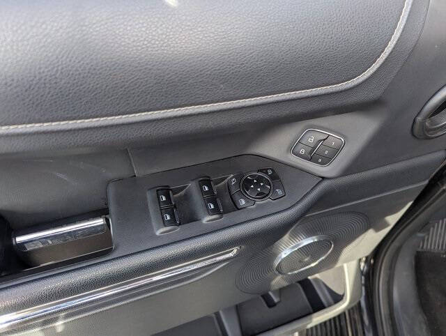 2023 Ford Expedition MAX XLT