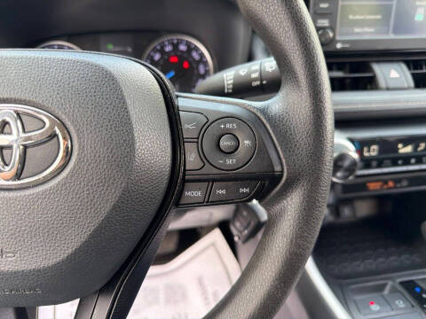 2021 Toyota RAV4 Hybrid LE