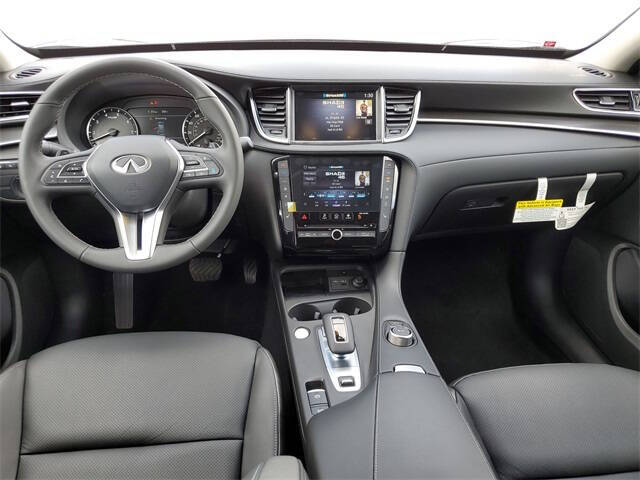 2025 Infiniti QX50 Luxe