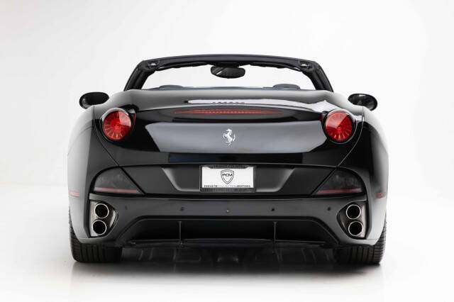 2010 Ferrari California