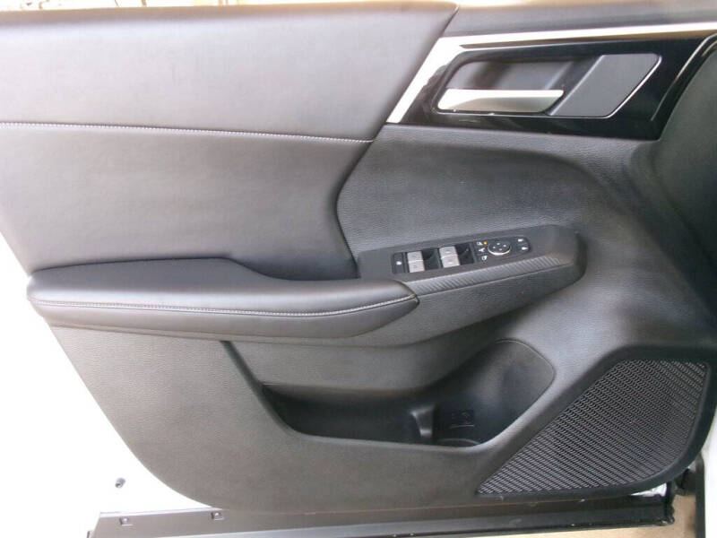 2024 Mitsubishi Outlander SE Black Edition