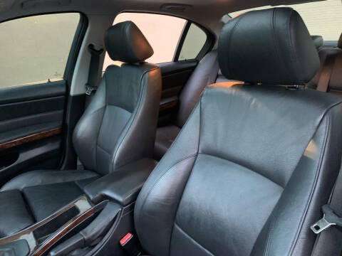 2006 BMW 3 Series 330i