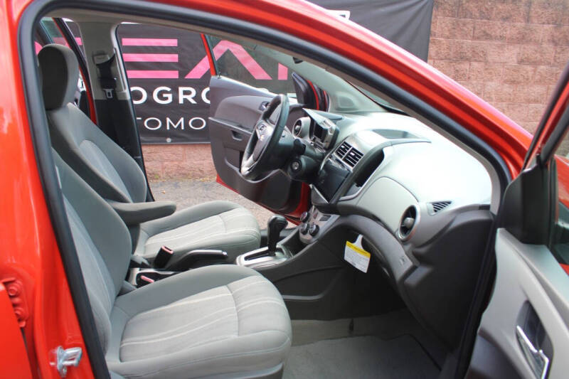 2012 Chevrolet Sonic LT