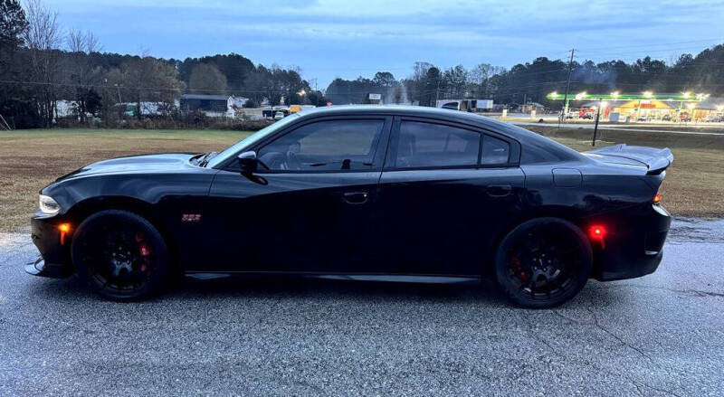 2016 Dodge Charger SRT 392