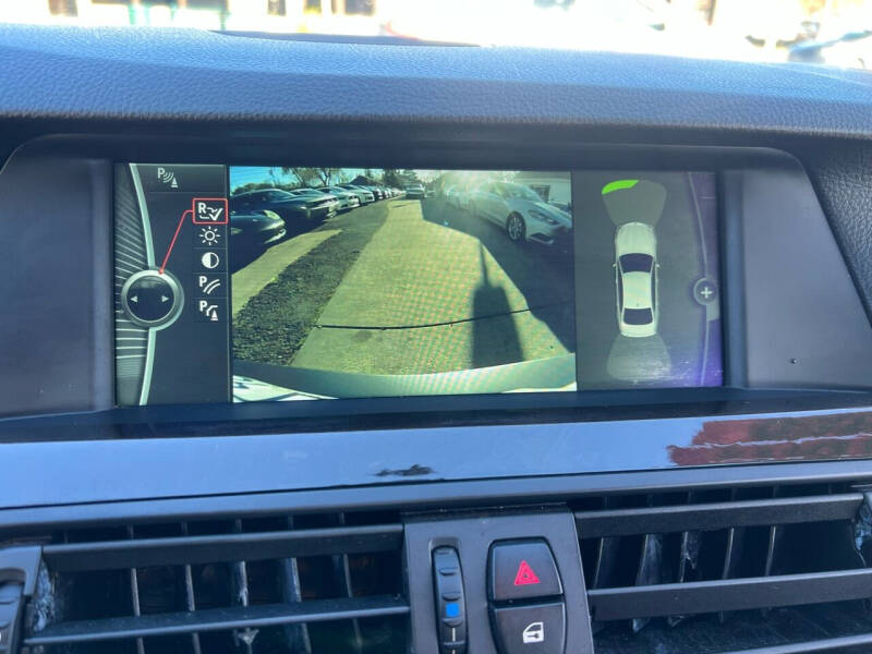 2012 BMW 5 Series 528i xDrive