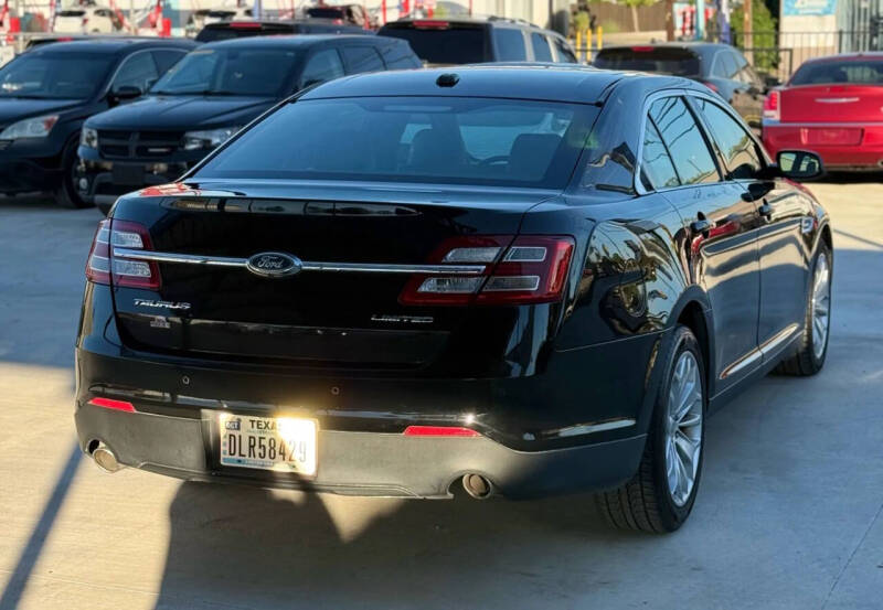 2019 Ford Taurus Limited