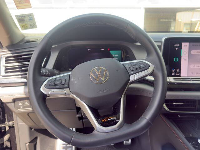 2025 Volkswagen Atlas Peak Edition 4Motion