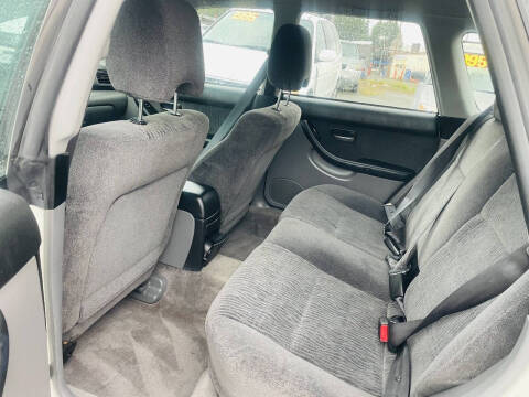 2000 Subaru Outback