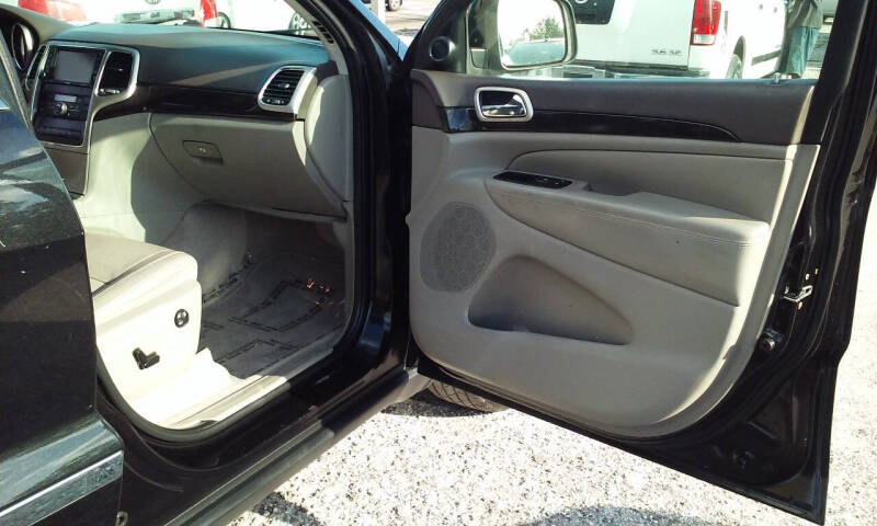 2012 Jeep Grand Cherokee Laredo