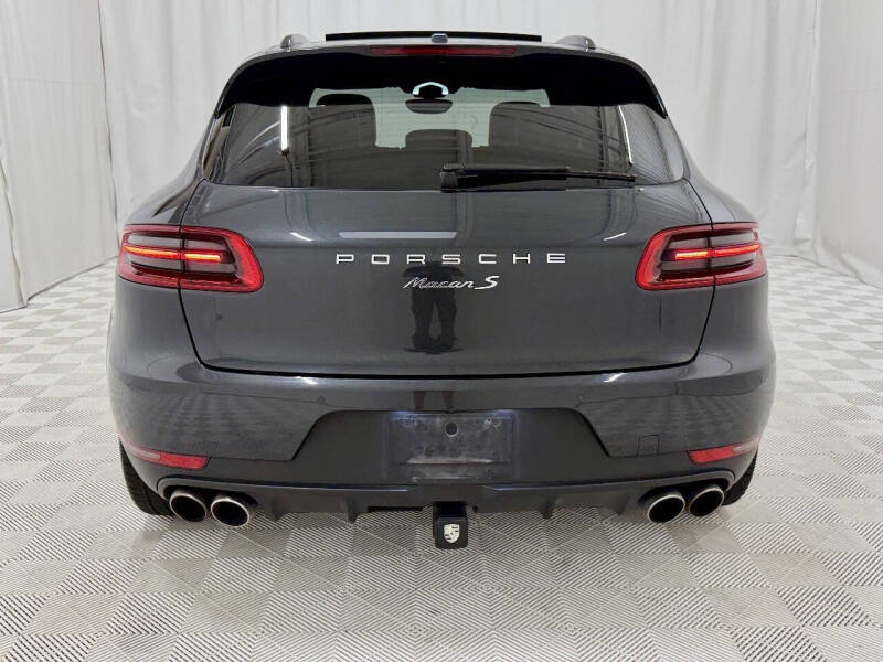 2018 Porsche Macan S