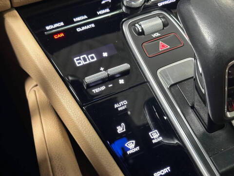 2022 Porsche Cayenne