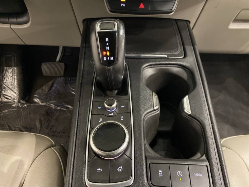 2019 Cadillac XT4 Luxury