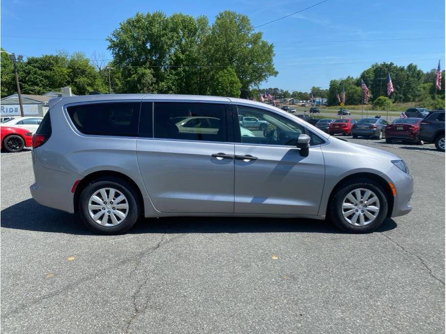 Silver 2020 Chrysler Voyager L L 4dr Mini-Van 2