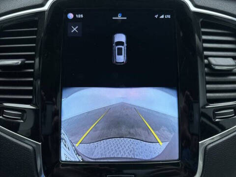 2023 Volvo XC90 B6 Plus Bright Theme 7P