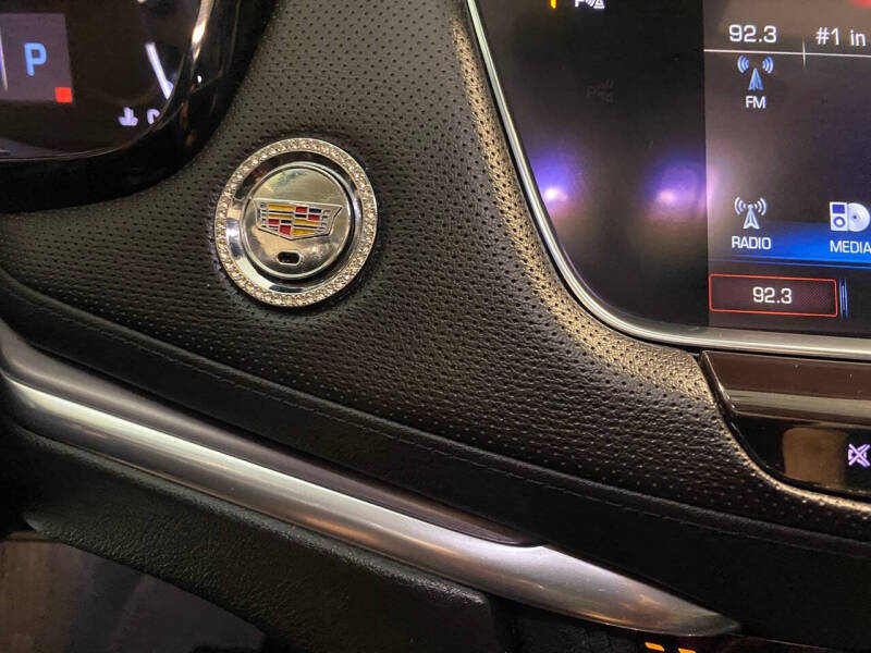 2017 Cadillac XT5 Premium Luxury