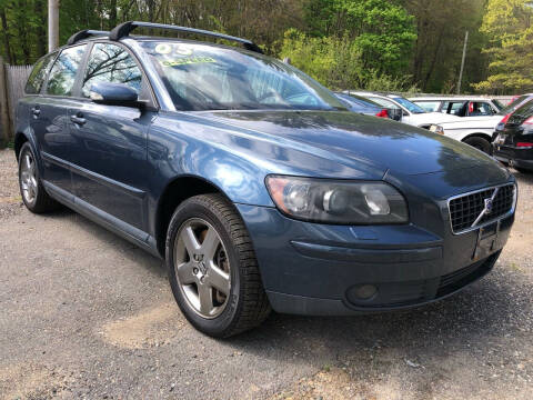 2005 Volvo V50 for sale at Specialty Auto Inc in Hanson MA