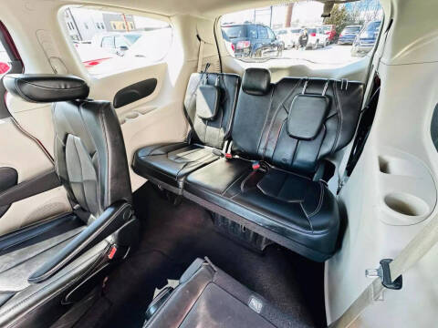 2021 Chrysler Voyager LXi