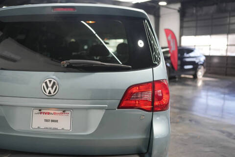 2009 Volkswagen Routan