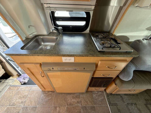 2005 Ford E-Series E-350 SD