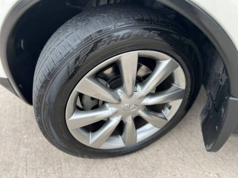 2016 Infiniti QX50