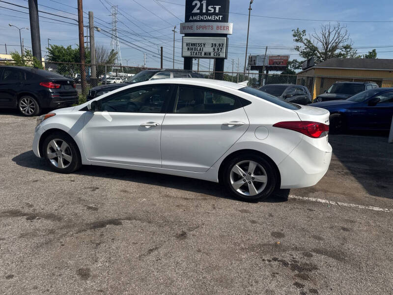 2011 Hyundai Elantra GLS