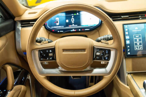 2024 Land Rover Range Rover P615 SV LWB