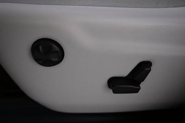 2020 Jeep Grand Cherokee Summit