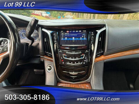 2017 Cadillac Escalade ESV Premium Luxury