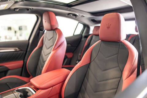 2026 Maserati Grecale Modena V6